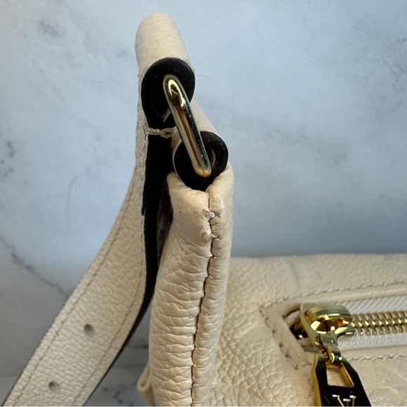 LV Louis Vuitton Empreinte Bumbag Cream Monogram Waist Crossbody - Picture 13 of 16
